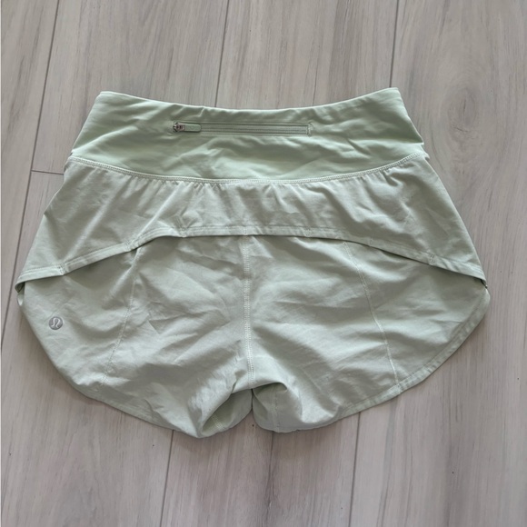 Lululemon speed up shorts - Picture 2 of 4